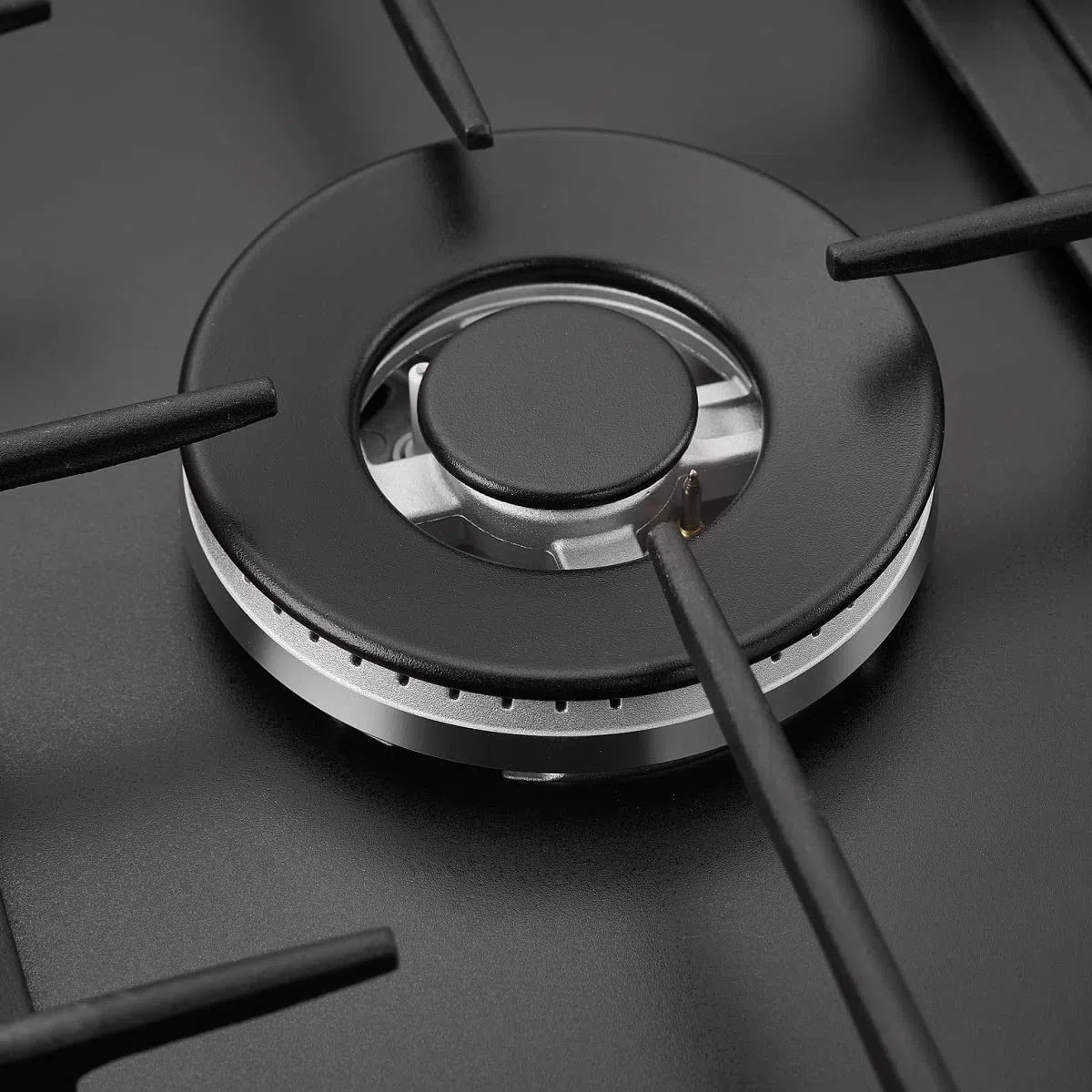 SOLTHERMIC BL032 PLACA GAS NEGRA RUSTICA CON MANDOS DORADOS/ANCHO 70 CM ENCASTRABLE EN HUECO DE 60 CM / 5 FUEGOS CON ENCENDIDO AUTOMATICO/PARRILLA HIERRO FUNDIDO