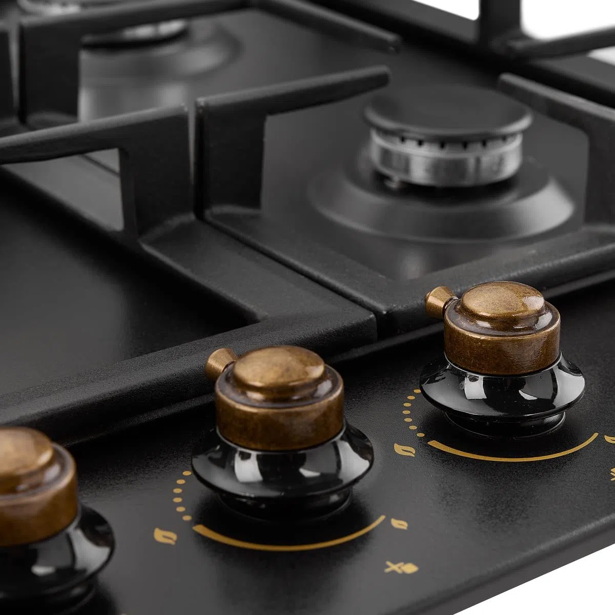 SOLTHERMIC BL032 PLACA GAS NEGRA RUSTICA CON MANDOS DORADOS/ANCHO 70 CM ENCASTRABLE EN HUECO DE 60 CM / 5 FUEGOS CON ENCENDIDO AUTOMATICO/PARRILLA HIERRO FUNDIDO