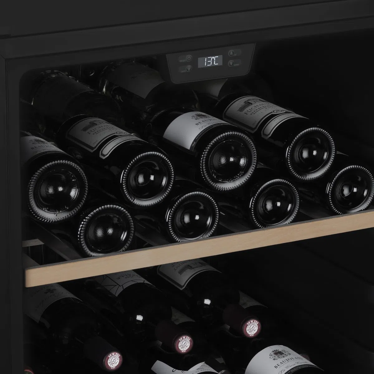 LES PETITS CHAMPS CAVCB122- Vinoteca independiente de 122 botellas, 242L de capacidad, diseño elegante, temperatura ajustable, sistema antivibración, cerradura con llave